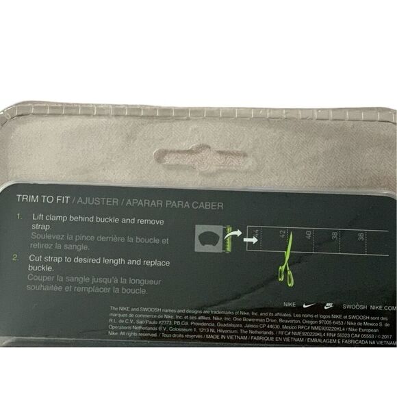 Triple Play: Nike Golf 3-in-1 Belt Trio in Black, Olive & Khaki - Picture 3 of 3